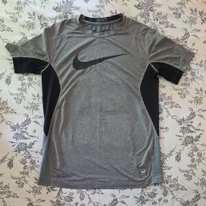 Nike Gray and Black Short Sleeve Performance Tee
